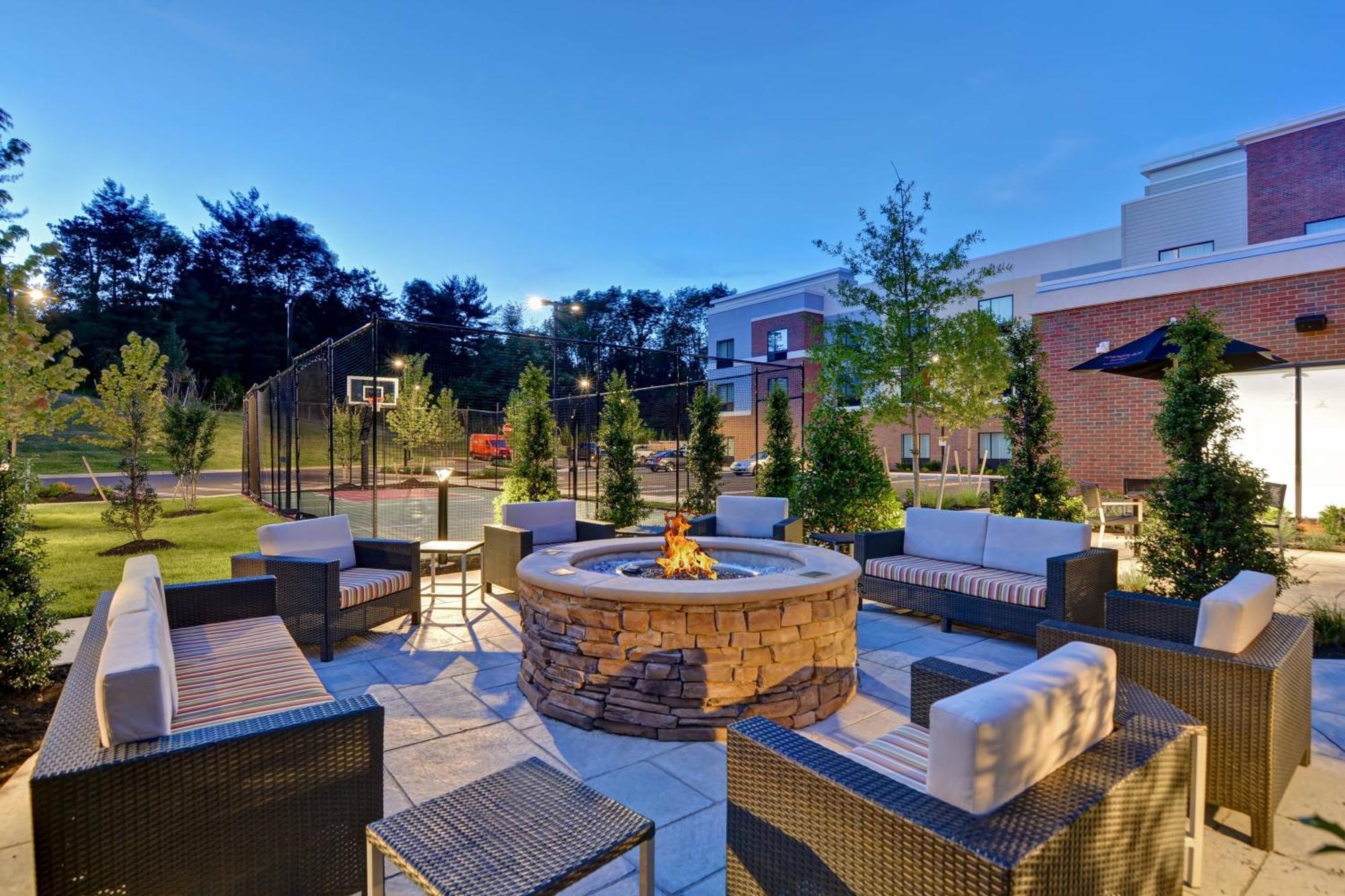 Towneplace Suites By Marriott Bridgewater Branchburg Exterior photo