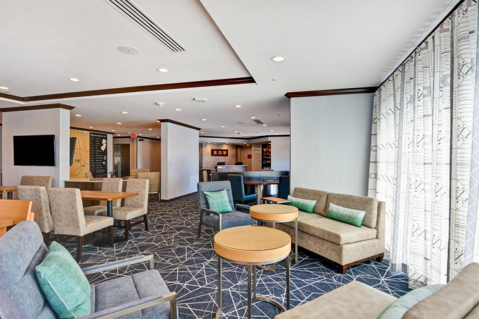 Towneplace Suites By Marriott Bridgewater Branchburg Exterior photo